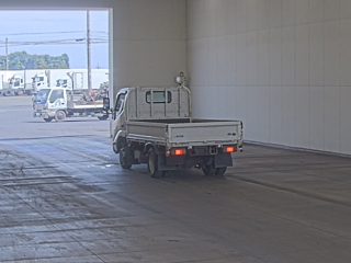 HINO DUTRO 2016