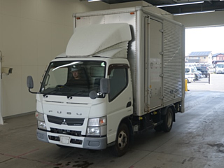 MITSUBISHI CANTER 2011