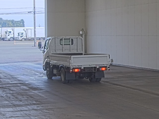 HINO DUTRO 2017