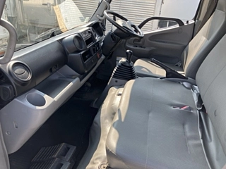 TOYOTA DYNA 2012
