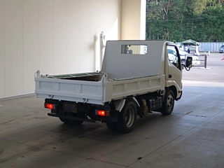 TOYOTA DYNA 2012