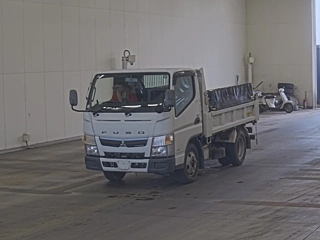 MITSUBISHI CANTER 2019