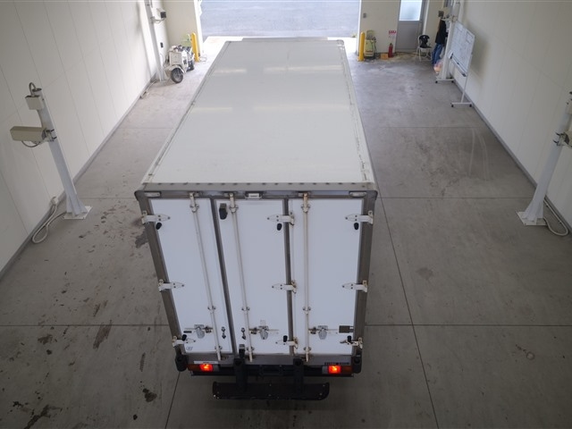 MITSUBISHI CANTER 2011