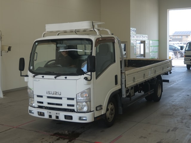 ISUZU ELF 2011