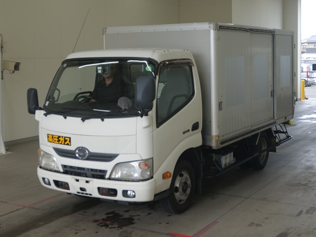 HINO DUTRO 2012
