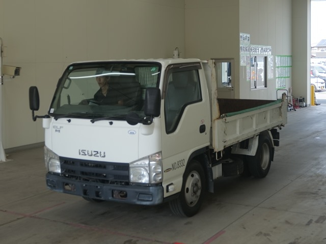 ISUZU ELF 2011