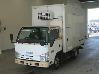 ISUZU ELF 2010