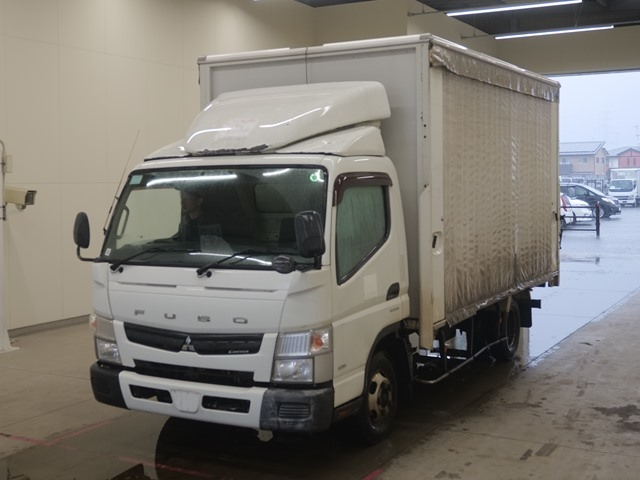 MITSUBISHI CANTER 2012