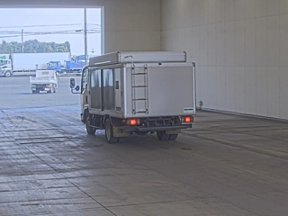 NISSAN TRUCK 2014