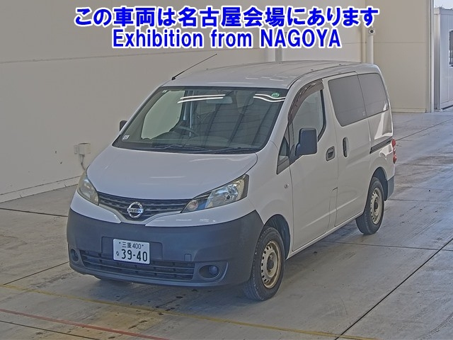NISSAN NV200 2015