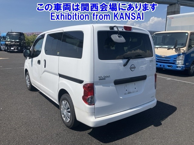 NISSAN NV200 2022