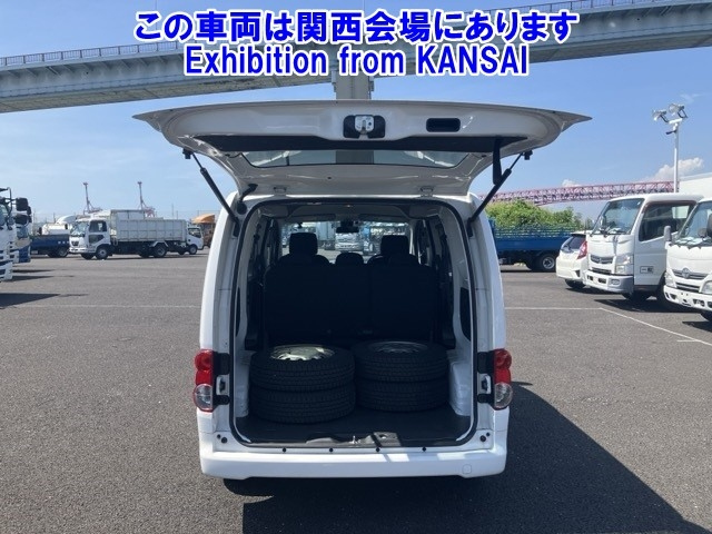 NISSAN NV200 2022