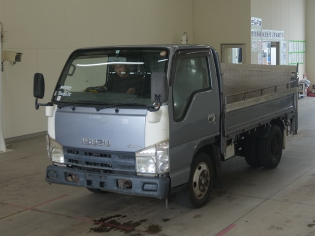 ISUZU ELF 2008