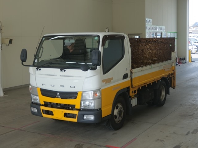 MITSUBISHI CANTER 2012