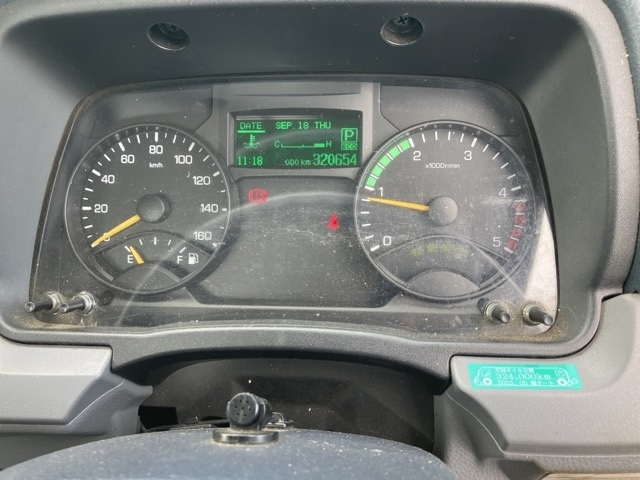 MITSUBISHI CANTER 2012