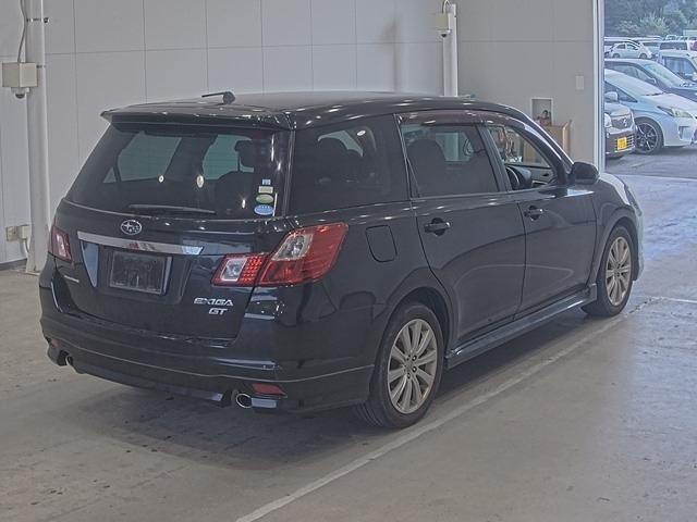 SUBARU EXIGA 2010