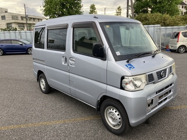 NISSAN CLIPPER VAN 2013