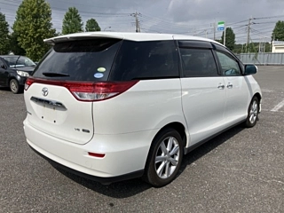 TOYOTA ESTIMA 2009