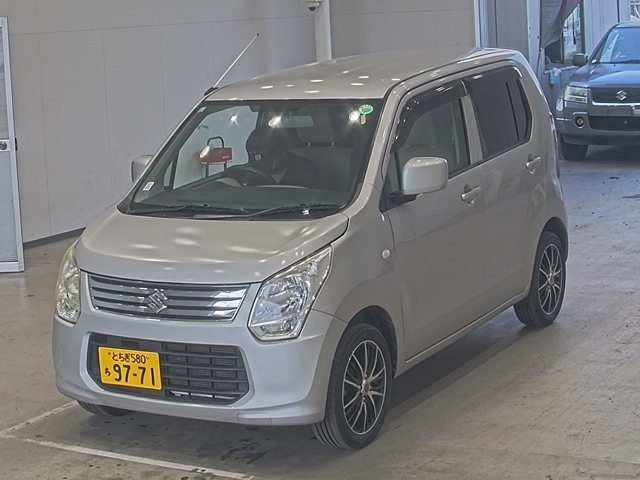 SUZUKI WAGON R 2013