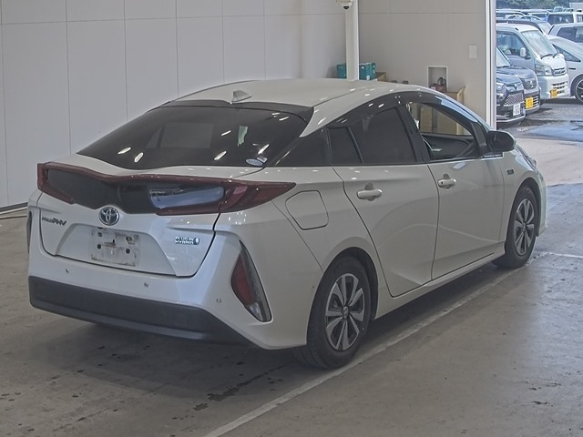 TOYOTA PRIUS PHV 2018