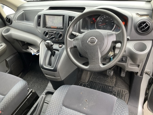 NISSAN NV200 2014