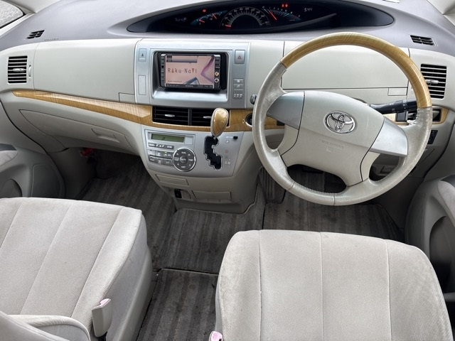 TOYOTA ESTIMA 2008