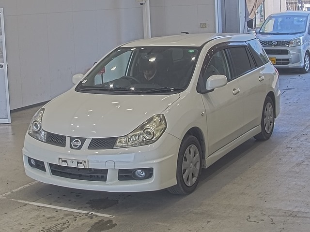 NISSAN WINGROAD 2010