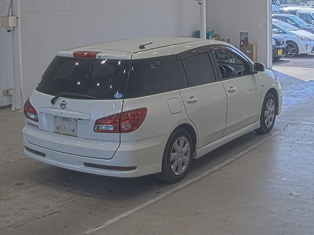 NISSAN WINGROAD 2010