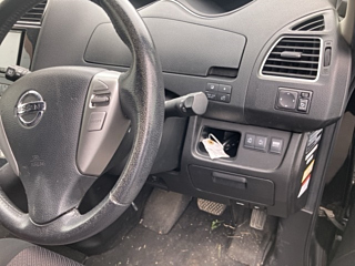 NISSAN SERENA 2011