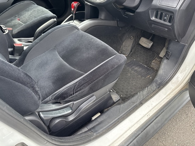 MITSUBISHI OUTLANDER 2010