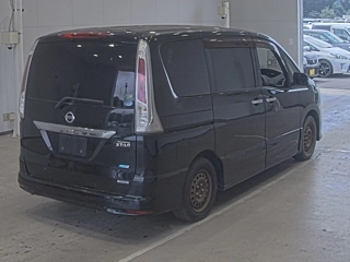 NISSAN SERENA 2011