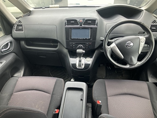 NISSAN SERENA 2011