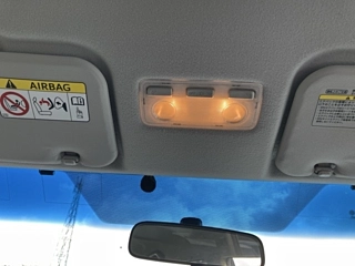 TOYOTA PORTE 2013