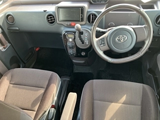 TOYOTA PORTE 2013