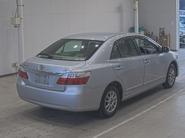 TOYOTA PREMIO 2008