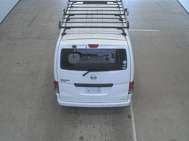 NISSAN NV200 2013
