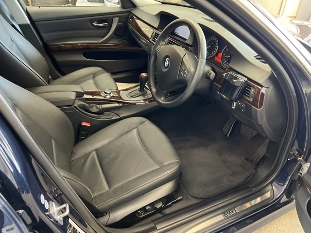 BMW 3 SERIES 2009