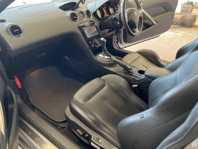 PEUGEOT RCZ 2010