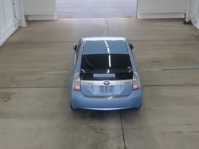 TOYOTA PRIUS PHV 2013