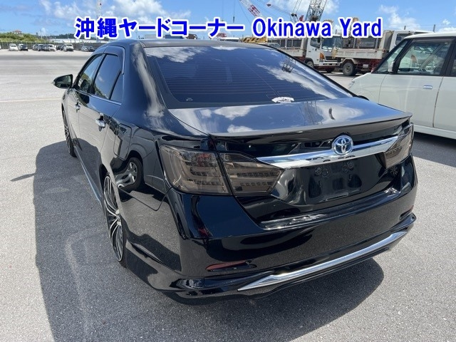 TOYOTA CAMRY 2011