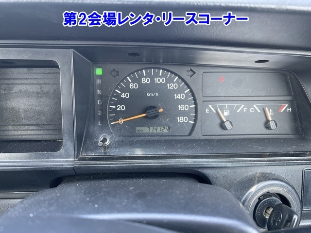 TOYOTA CROWN COMFORT 2009