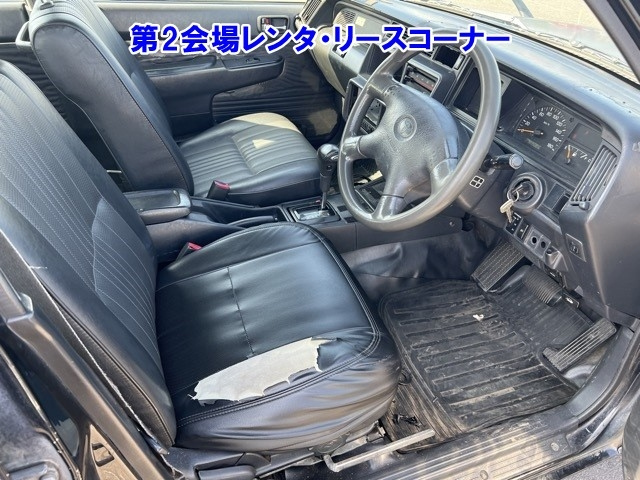 TOYOTA CROWN COMFORT 2009