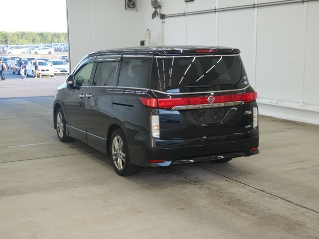 NISSAN ELGRAND 2012