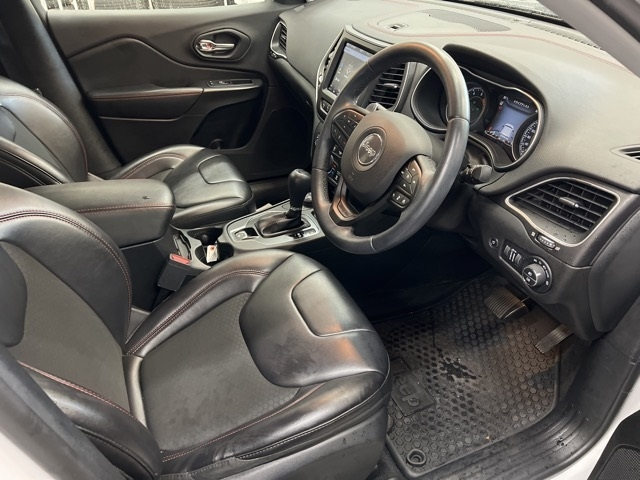 CHRYSLER JEEP CHEROKEE 2019