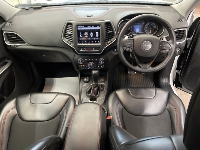 CHRYSLER JEEP CHEROKEE 2019