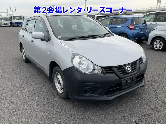 NISSAN AD 2020