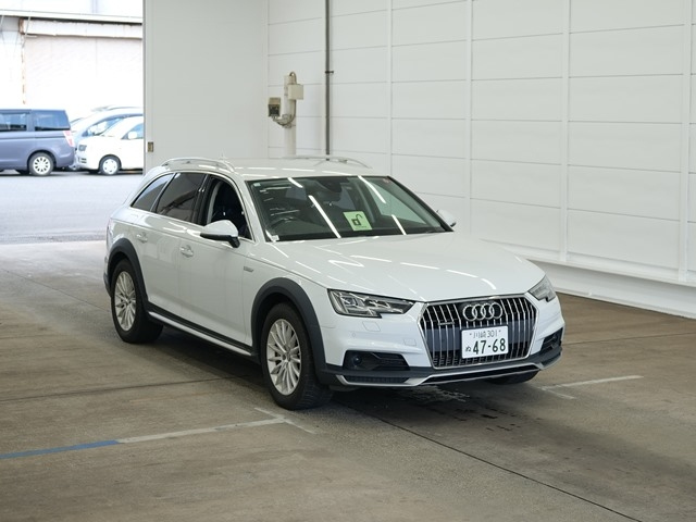 AUDI A4 2016