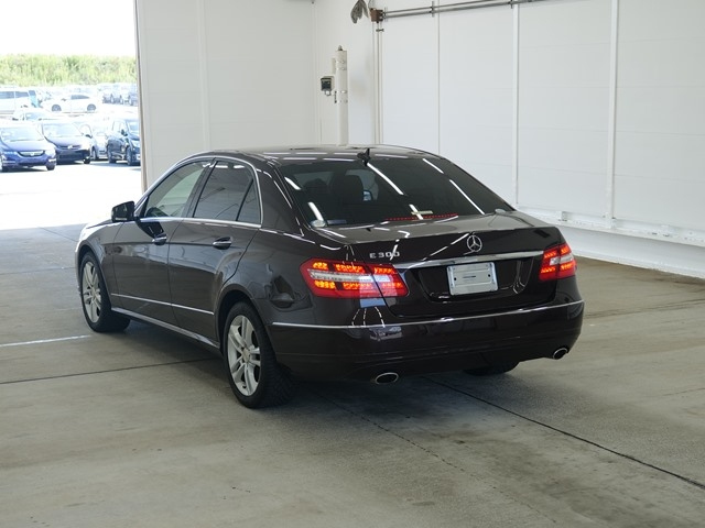 MERCEDES BENZ E CLASS 2009