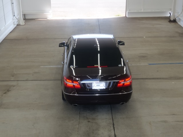 MERCEDES BENZ E CLASS 2009