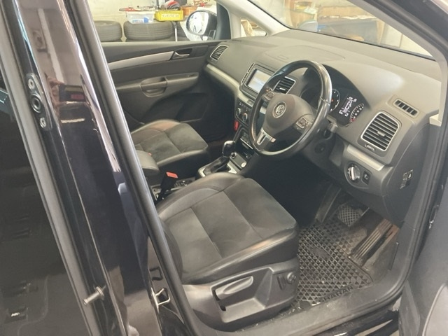 VOLKSWAGEN SHARAN 2013